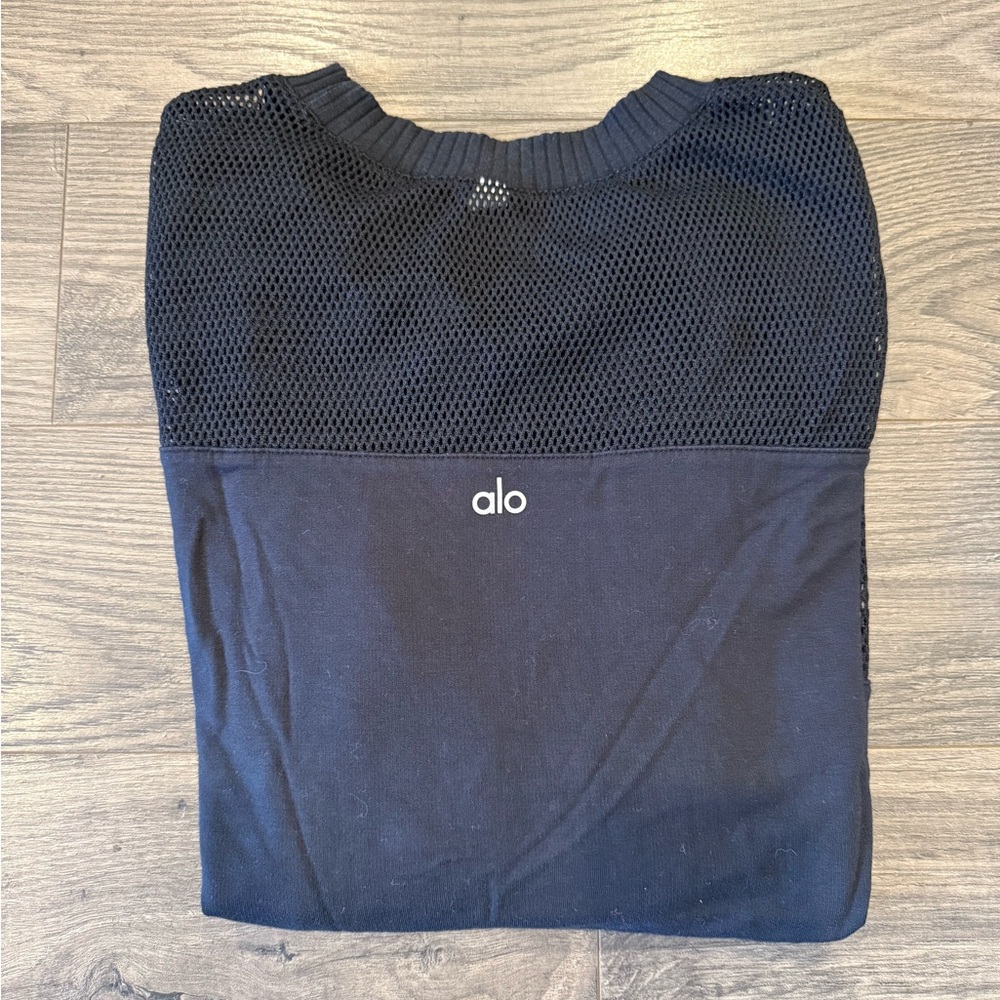 ALO Yoga Plank Black Mesh Long Sleeve Top. Women’s Long Sleeve Athletic Top. - Picture 4 of 8